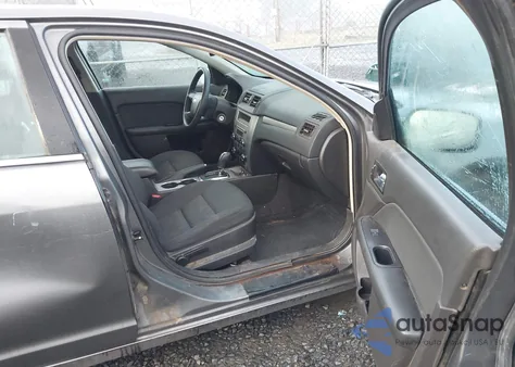 2010 Ford Fusion Se из США, поврежденный, VIN 3FAHP0HA2AR136102